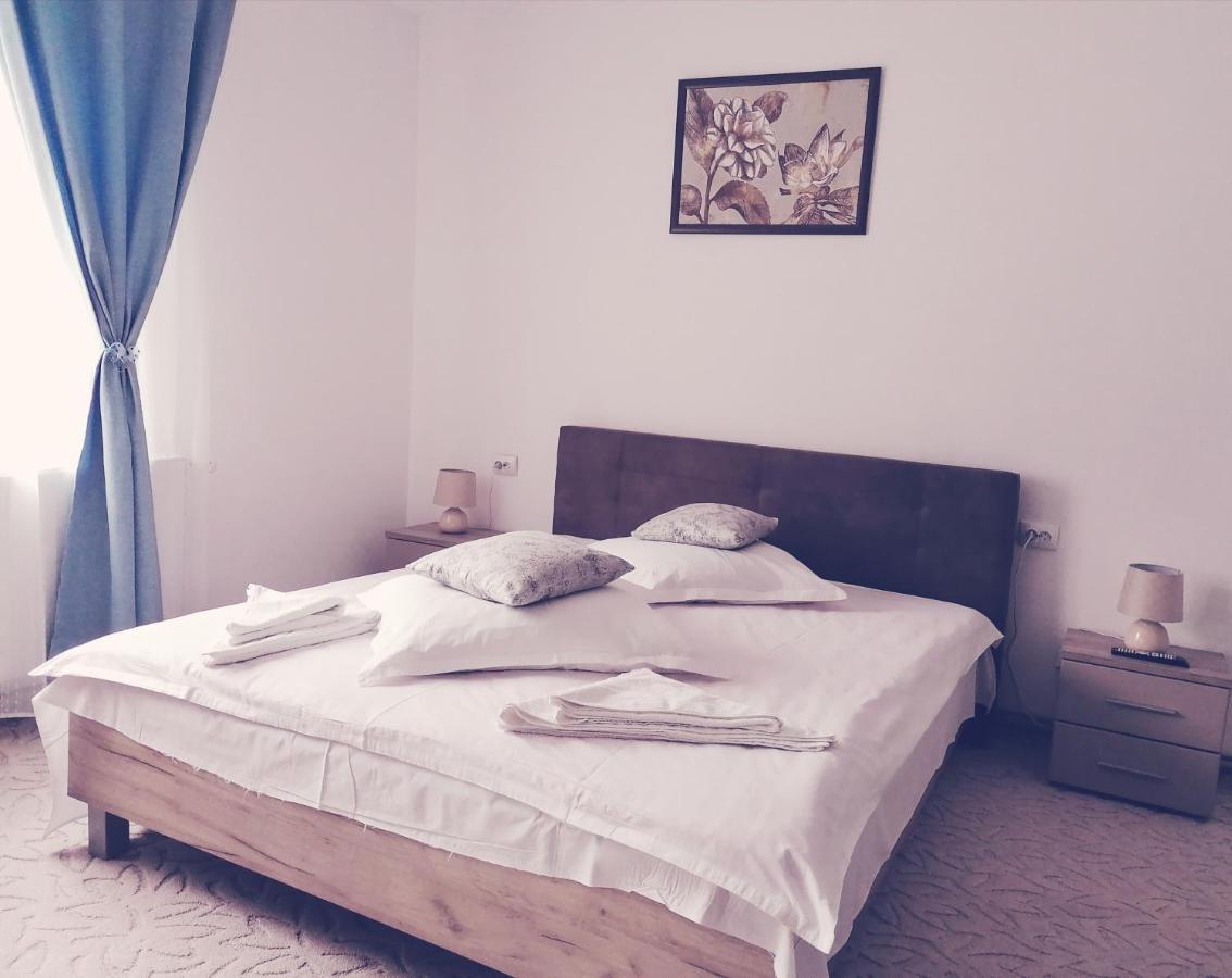 Voinescu House - Natural Living & Eating Шімон Екстер'єр фото